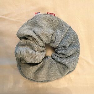 NWOT levi’s denim patchwork scrunchie